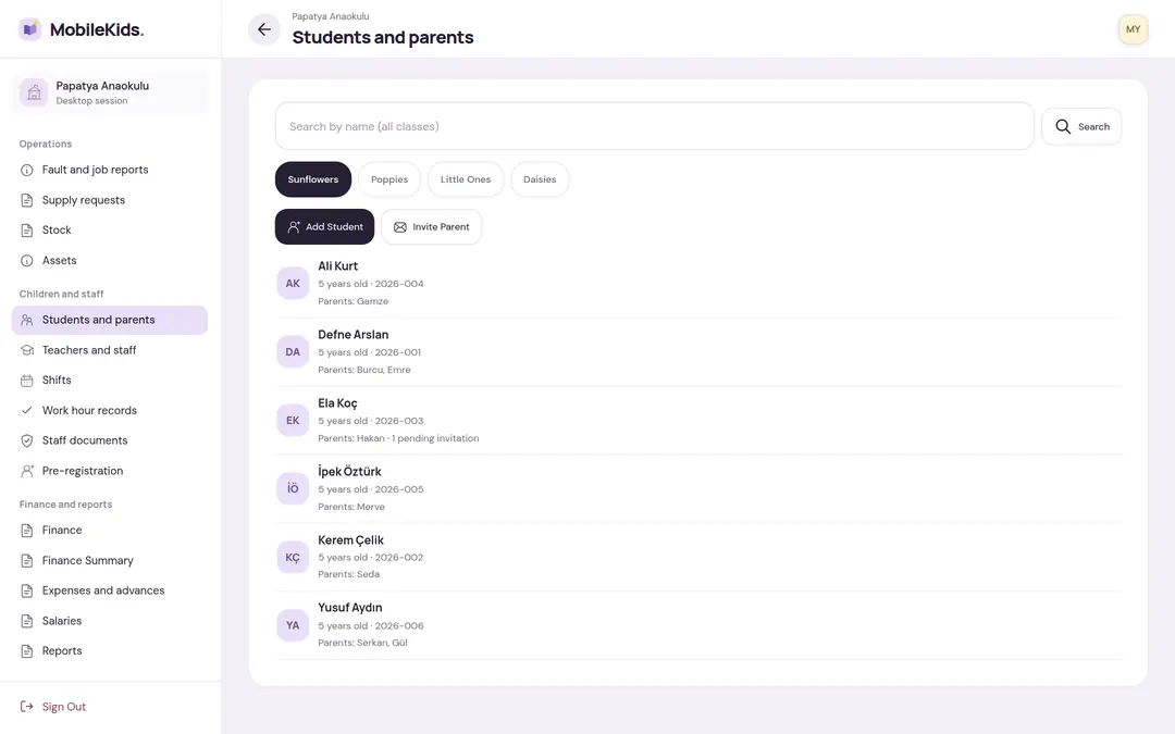 Students and Parents on desktop: the school menu on the left; on the right, class selection and a student list with each child’s age, number and parents